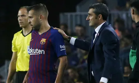 Messi bình phục, Barca lại vấp phải một cuộc khủng hoảng nhân sự khác