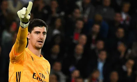 NÓNG! Courtois lần đầu lên tiếng sau thảm họa tại Bernabeu