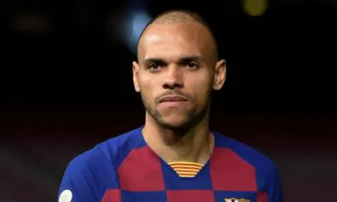 Martin Braithwaite: bản hợp đồng tranh cãi của Barca