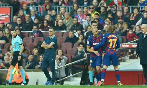 Ra sân 20 phút, tân binh "300 triệu" Barca có màn "debut" để đời