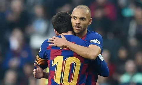 "Nếu bóng đá là một tôn giáo, Messi sẽ là Chúa!"