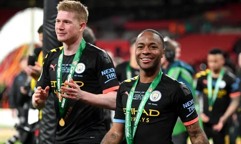 Sterling: "Man City sẽ giành cú ăn ba mùa này!"