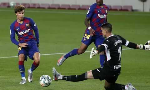 'Niềm hy vọng' La Masia nổi bật trong ngày Barca đả bại Leganes