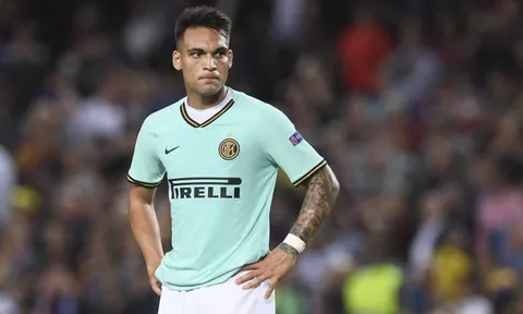 Giám đốc Inter khẳng định 1 điều, Barca lo sốt vó vụ Martinez