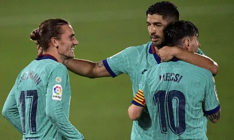 Lập cú đúp kiến tạo, Messi tiến sát "siêu kỷ lục" của Xavi