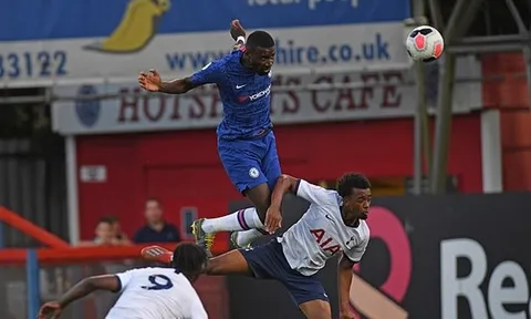 Chelsea nhận tin cực vui, 'kim cương đen' của Sarri sẵn sàng tái xuất