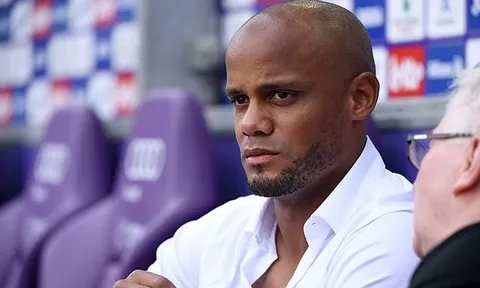 Huyền thoại Man City không đá, CLB lập tức giành chiến thắng đầu tiên