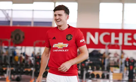 "Man Utd bị uy hiếp, cậu ấy sẽ tiến lên tuyến giữa để đánh chặn"