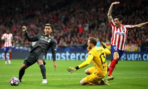 NHM nói về thất bại của Liverpool: "Thua do quên đóng tiền VAR"