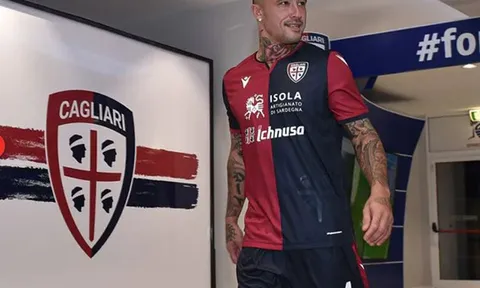 Ceballos tỏa sáng rực rỡ, Ozil ngán ngẩm làm 1 điều trên khán đài