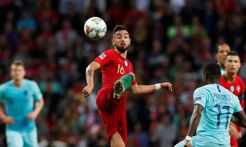 Giờ thì fan Quỷ đỏ đã hiểu tại sao Solskjaer không mua Fernandes