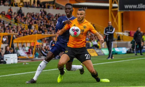'Chung kết ngược' Premier League, một đội đã tìm thấy ánh sáng