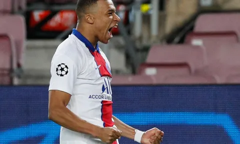 Lập hattrick, Mbappe tiếp tục gửi lời đe dọa tới Barcelona