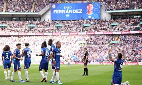 Chelsea chấp nhận sắm vai phản diện để hồi sinh