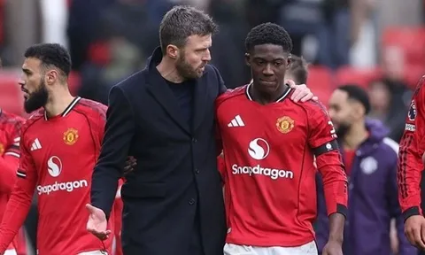Kobbie Mainoo là nhịp kế hoàn hảo trong cỗ máy Manchester United