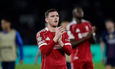 Liệu có cú "quay xe" nào cho Robertson ở Liverpool?