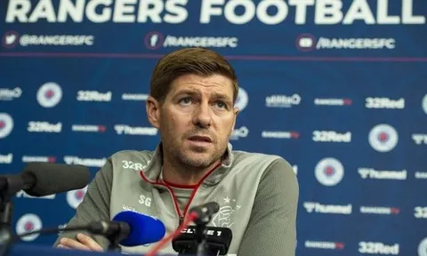 Bỏ sao The Kop lấy người City, Gerrard nói lời cuối với học trò cũ