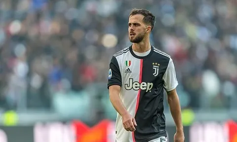 Phong độ thảm hại, Pjanic "dọn đường" đến PSG?
