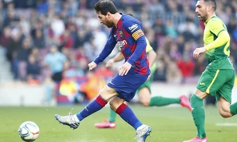 Messi hóa "thánh", lập poker hủy diệt đối thủ