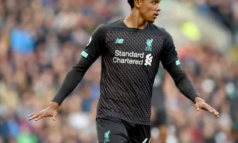 5 điểm nhấn Burnley 0-3 Liverpool: Firmino tạo cột mốc lịch sử cho người Brazil