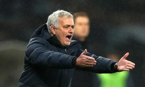 3 "cực phẩm" tuyến giữa khiến đại gia nước Anh phát sốt: "Mong ước" của Mourinho