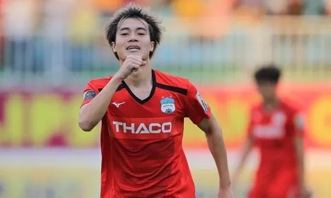 3 điểm nhấn Than QN 2-2 HAGL (Pen 4-5): Văn Toàn vẫn duyên với mành lưới Tuấn Linh