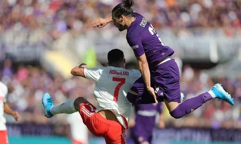 3 điều có thể bạn đã bỏ lỡ ở trận Fiorentina 0-0 Juventus: Vị khách đặc biệt xuất hiện