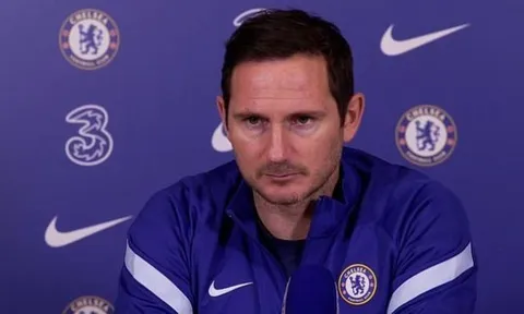 Lampard đáp trả gay gắt thông tin bị sa thải
