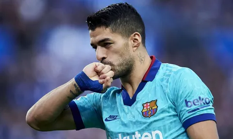 Suarez đã tính đến chuyện rời Barcelona