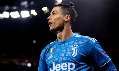 Hành động nhân văn của Ronaldo là... giả