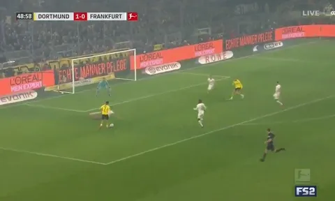 Với Kroos trong đội hình, Real dễ dàng hóa giải những 'bộ não' của Barca