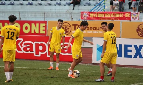 "Tôi không bị thuyết phục bởi Arsenal, mong là West Ham sẽ có điểm"