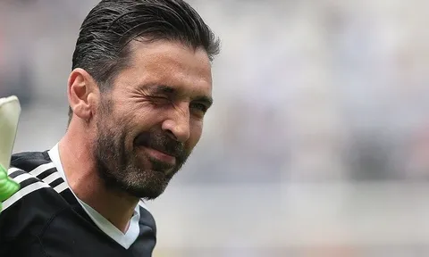 43 tuổi, Buffon cán mốc 1.100 trận đấu chuyên nghiệp
