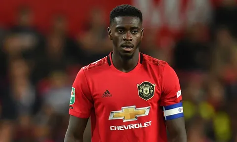 5 cầu thủ nên rời Man Utd: Thủ quân tương lai và 'Neville của 10 năm tới'?