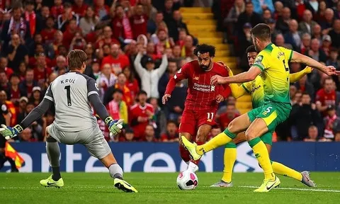 5 điểm nhấn Liverpool 4-1 Norwich: Tân binh lóng ngóng; Origi thách thức bộ ba nguyên tử