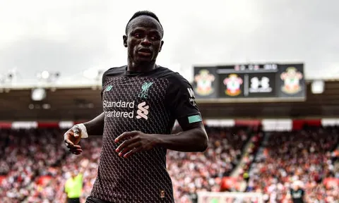 5 điểm nhấn Southampton 1-2 Liverpool: Đẳng cấp Mane; San bằng kỷ lục