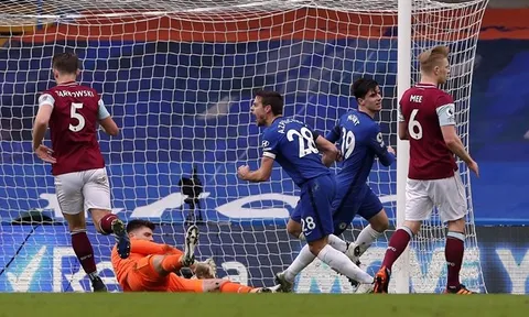 5 thống kê ấn tượng sau trận Chelsea 2-0 Burnley: "Thần tài" xuất hiện
