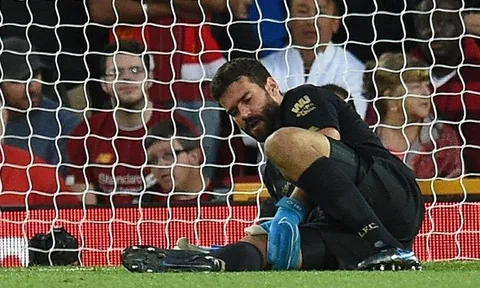 'Sao quả tạ' chiếu khung thành, Klopp cầu cứu người mới mà cũ