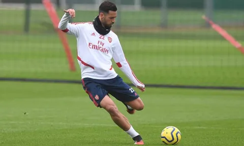 Sở trường phòng ngự, tân binh của Arsenal vẫn thực hiện tốt điều này
