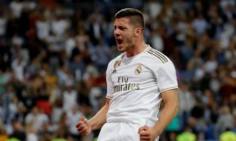 XONG! Được Real mời gọi, Man Utd nhanh chóng chốt thương vụ Luka Jovic