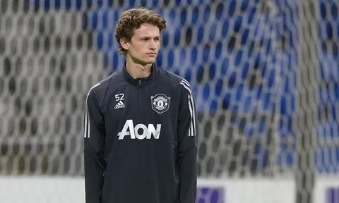 Chưa rời Man Utd, "kẻ chiến thắng tử thần" đã khoác áo CLB khác