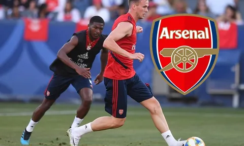 Vì sao Arsenal không mang về 1 siêu trung vệ mà lại chọn Nicolas Pepe?
