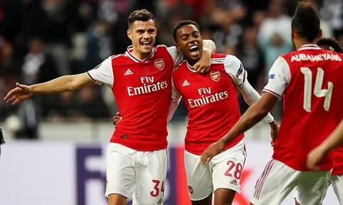 5 điểm nhấn Frankfurt 0-3 Arsenal: Thắng trong âu lo; Sân khấu của "hiện tượng"