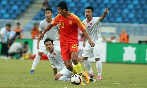 CĐV Trung Quốc thốt lên: "Việt Nam quá mạnh so với chúng ta"