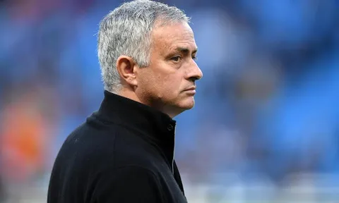 Pochettino: "Tôi yêu Mourinho"