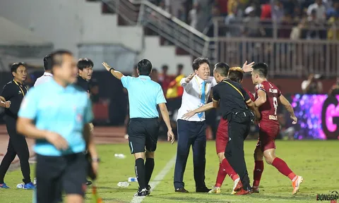 Cưa điểm với Hà Nội, duy trì ngôi nhất bảng TP.HCM nhận thưởng vượt khung