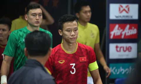 Đội trưởng ĐT Việt Nam nói gì về chấn thương của Văn Hậu, Trọng Hoàng?