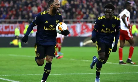 Lacazette vụt sáng cuối trận, Arsenal chấm dứt thành công chuỗi bất bại của Olympiakos