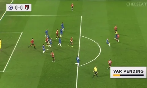 Huyền thoại bóng đá Hà Lan không cho rằng De Ligt đã đúng khi đến Juve