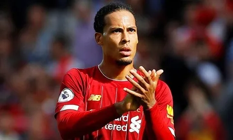 NÓNG! Van Dijk lên tiếng về ''thỏa thuận gia hạn'' được đồn đoán